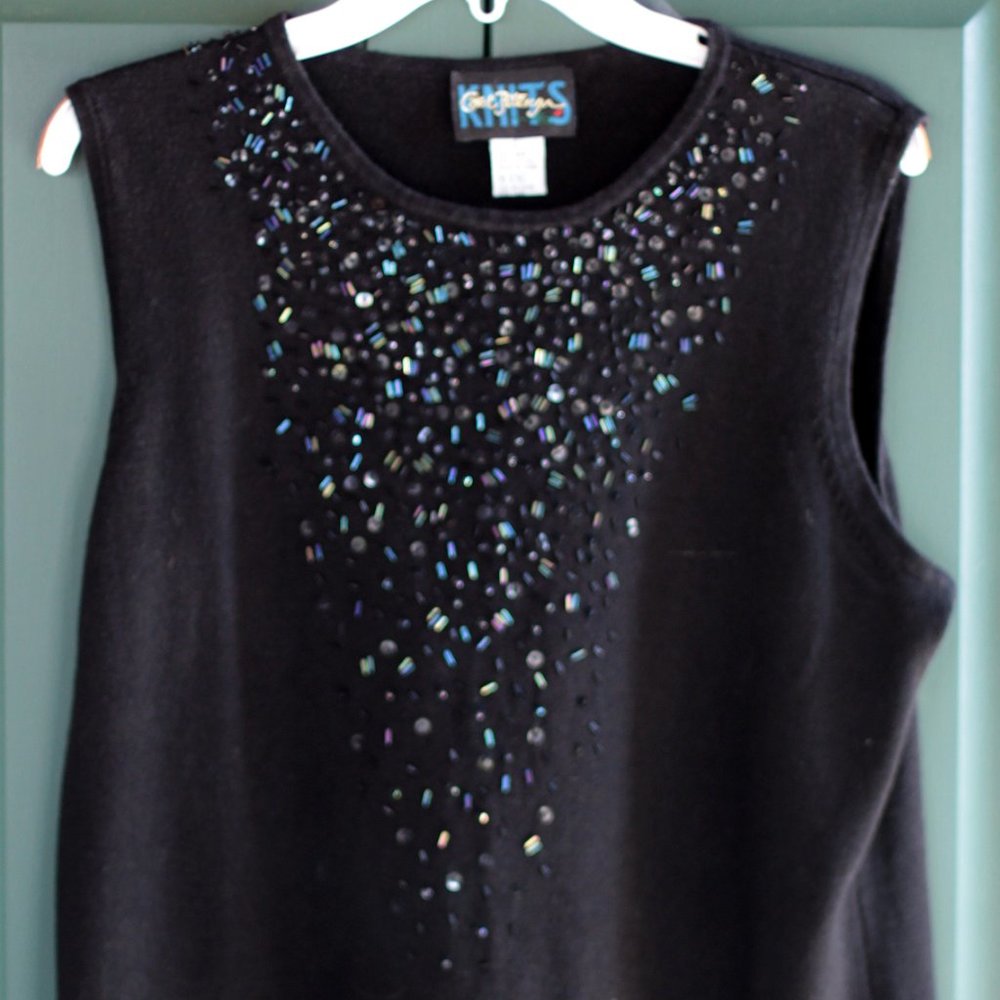 Black Knit Tank Top with Sequins (L)